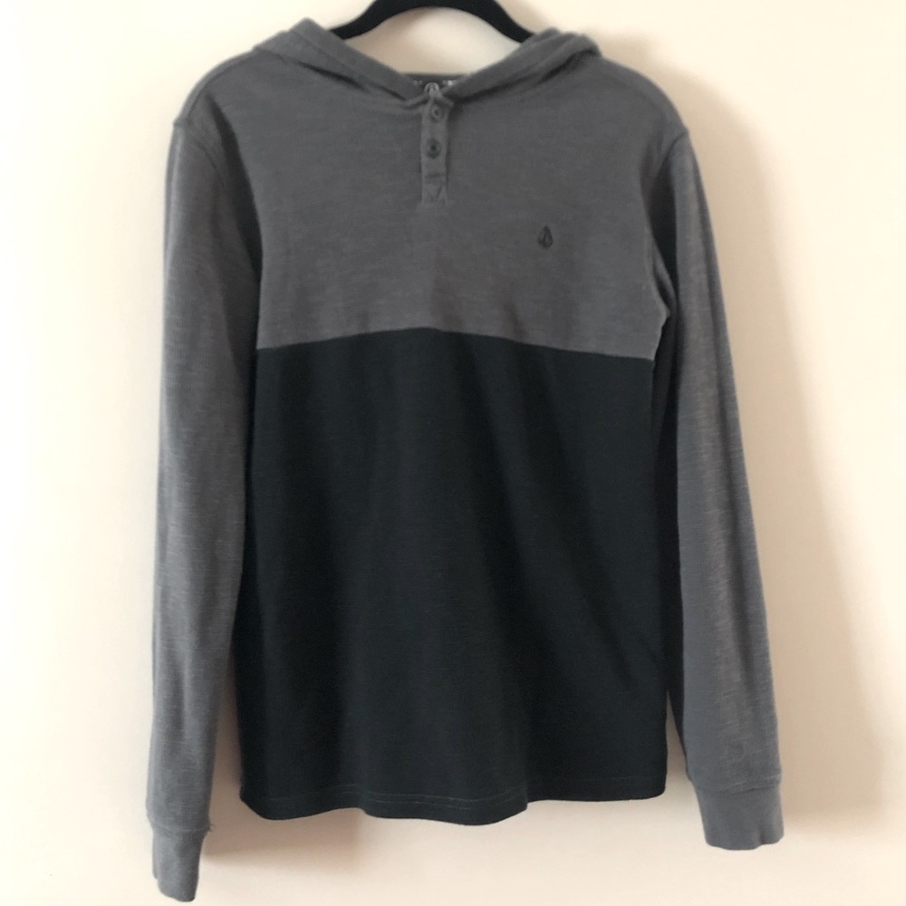 Volcom boys hooded thermal shirt size L (12)
